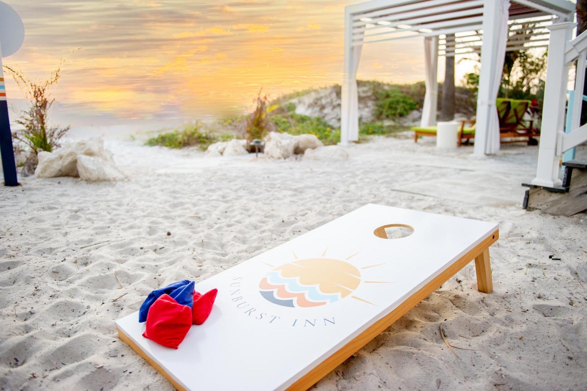Sunburst Inn- Indian Shores Beach ภายนอก รูปภาพ